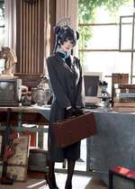 九柒喵 - 蔚蓝档案 龙华妃咲 原皮