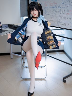 轩萧学姐 - 胜利女神：妮姬 索拉